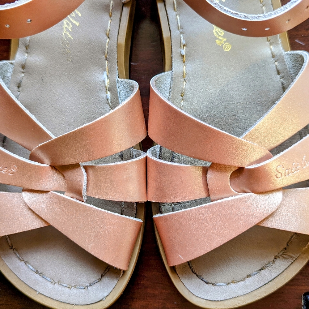 Salt water sandals size 1